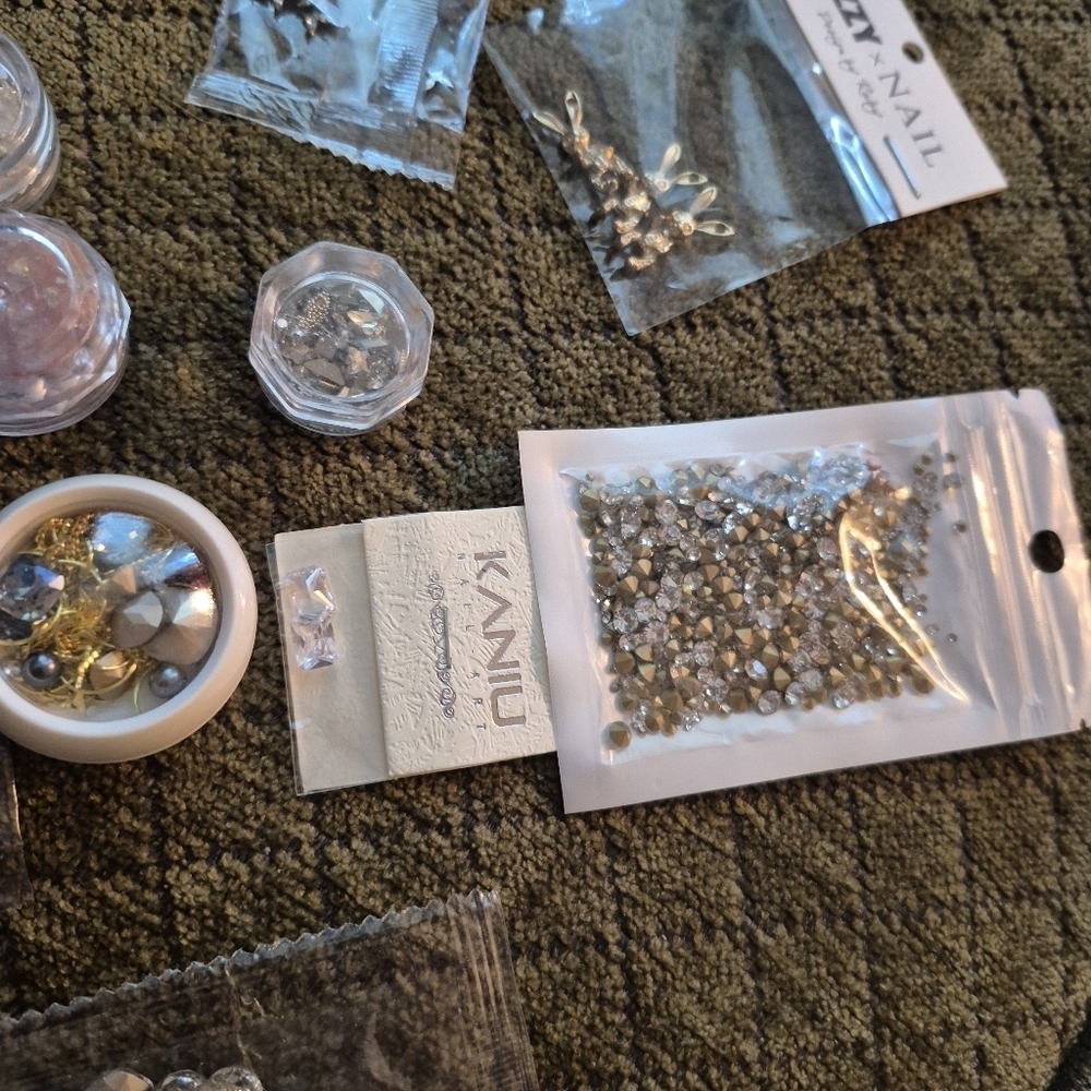 NWT Nail Art Decorations Jewles Bow Stars Jems Glitter Bunny Cross Star Assorted
